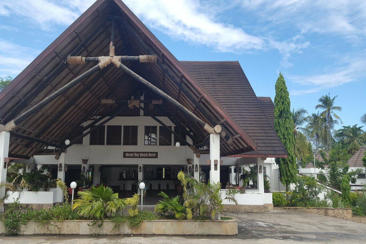 Kenya Bay Beach Hotel Bamburi Ngoại thất bức ảnh