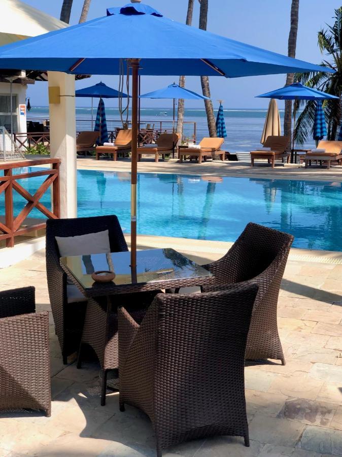 Kenya Bay Beach Hotel Bamburi Ngoại thất bức ảnh