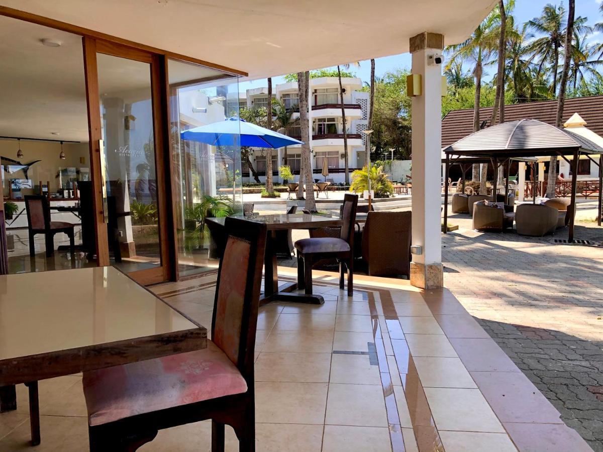 Kenya Bay Beach Hotel Bamburi Ngoại thất bức ảnh